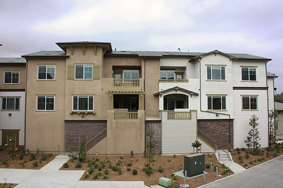 Wagon Wheel Apartments